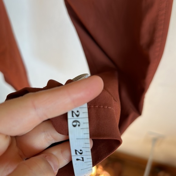 Lululemon sleek city pant, rust, size 2 - Picture 4 of 4